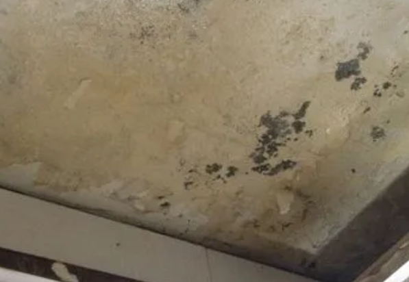 邢台市阳台漏水维修公司分享下邢台市卫生间渗水维修需要注意哪些问题。